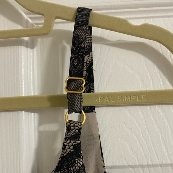 Cabi Chevron Lace Print Monaco Cami Tunic Size XS - Picture 6 of 8